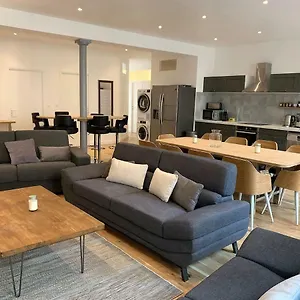 https://luxury-4-bedrooms-3-bathrooms-historical.fr-paris.fr